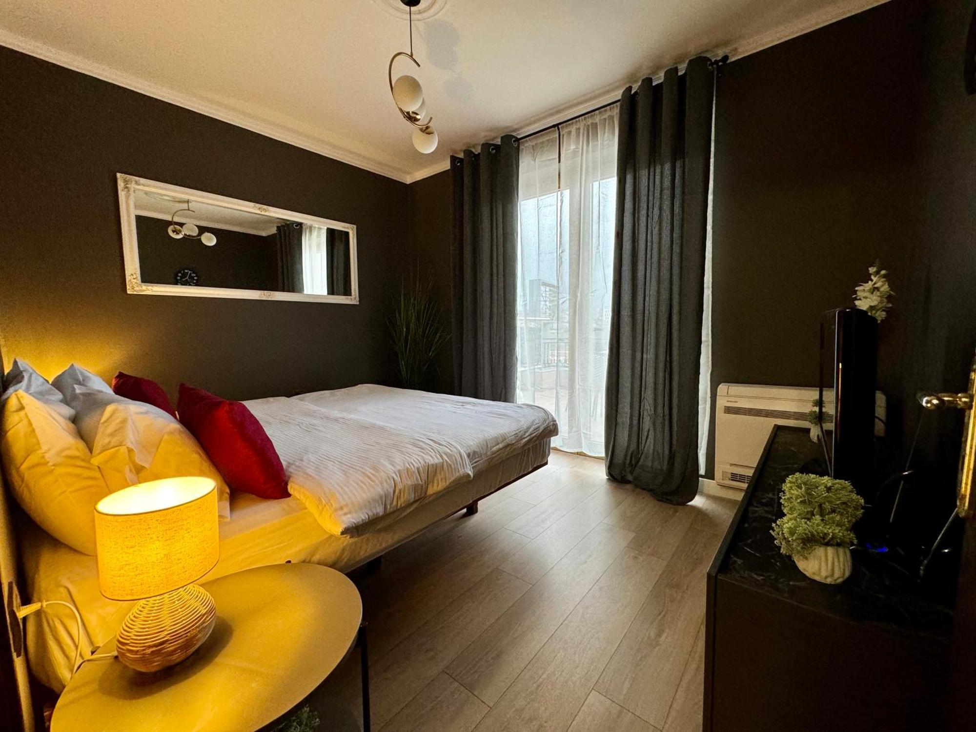 Misk Hotel & Resort Tiranë Ngoại thất bức ảnh
