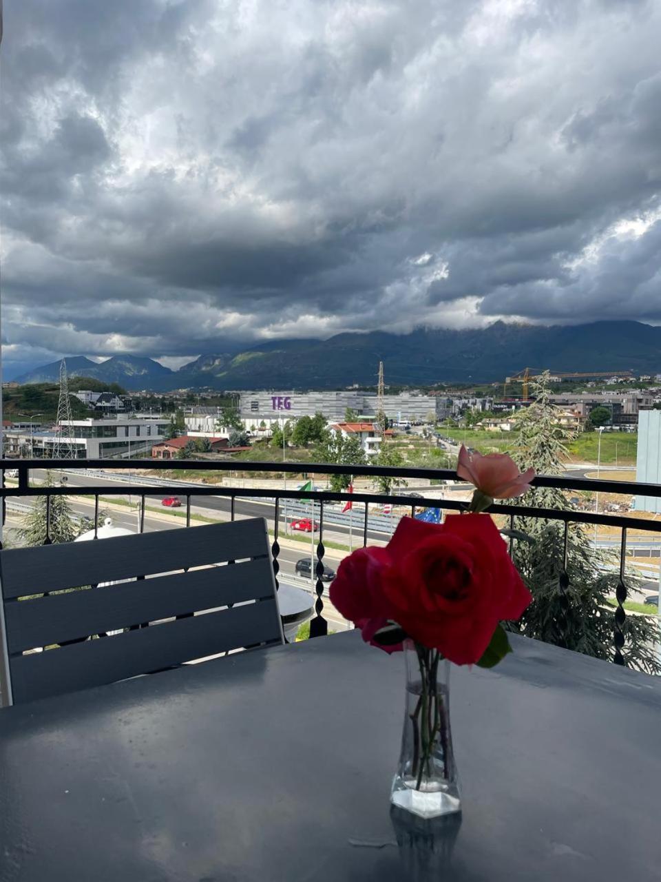 Misk Hotel & Resort Tiranë Ngoại thất bức ảnh